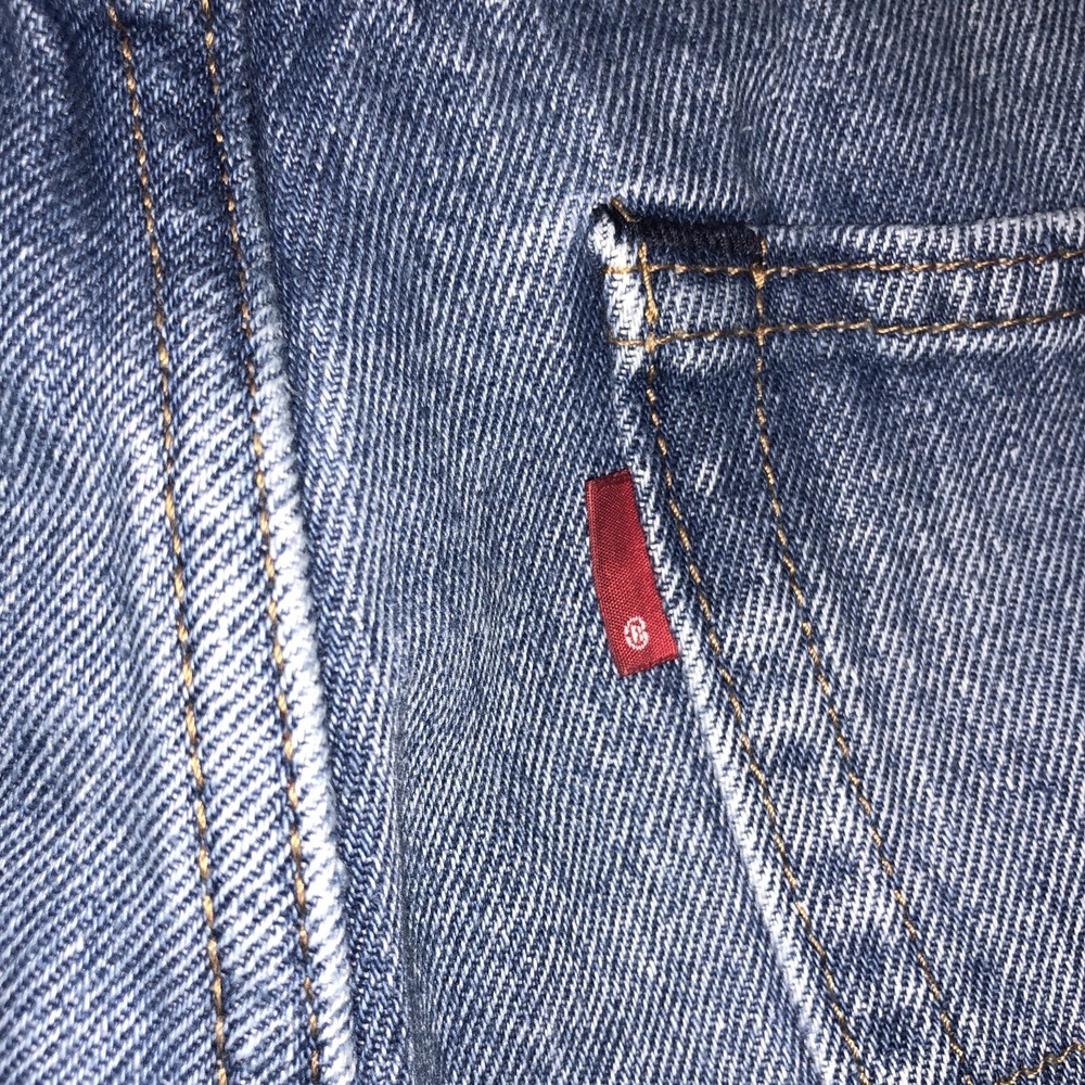Levi's 551 Z‎ Men's Medium Wash Denim Jean w Trademark Only Tab - 31X32 - Picture 13 of 15